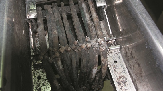 Leitungen in der Anlage